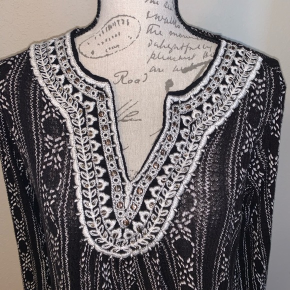 Lucky Brand Top - Picture 2 of 4